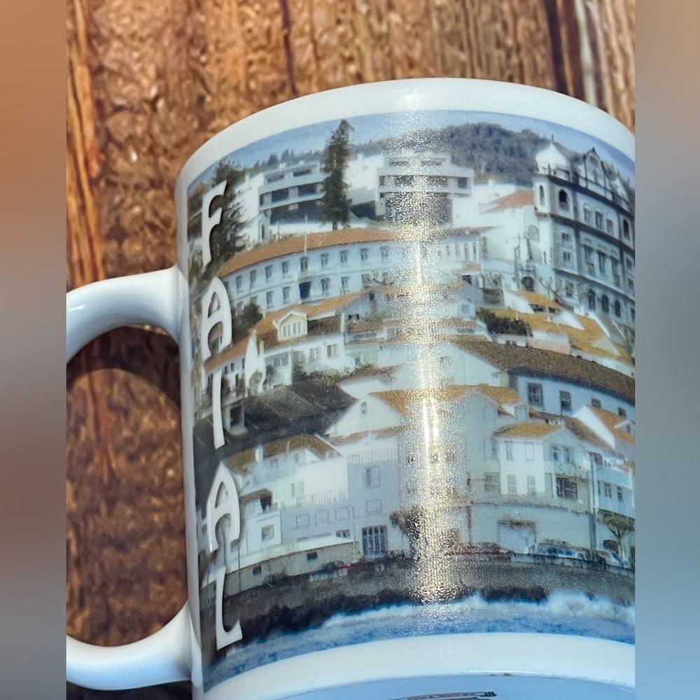 Faial Potrugal coffee mug - Picture 2 of 3